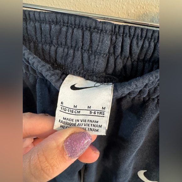 Nike Kids Navy Sweatpants - Picture 2 of 3